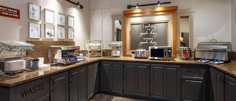 Free daily continental breakfast