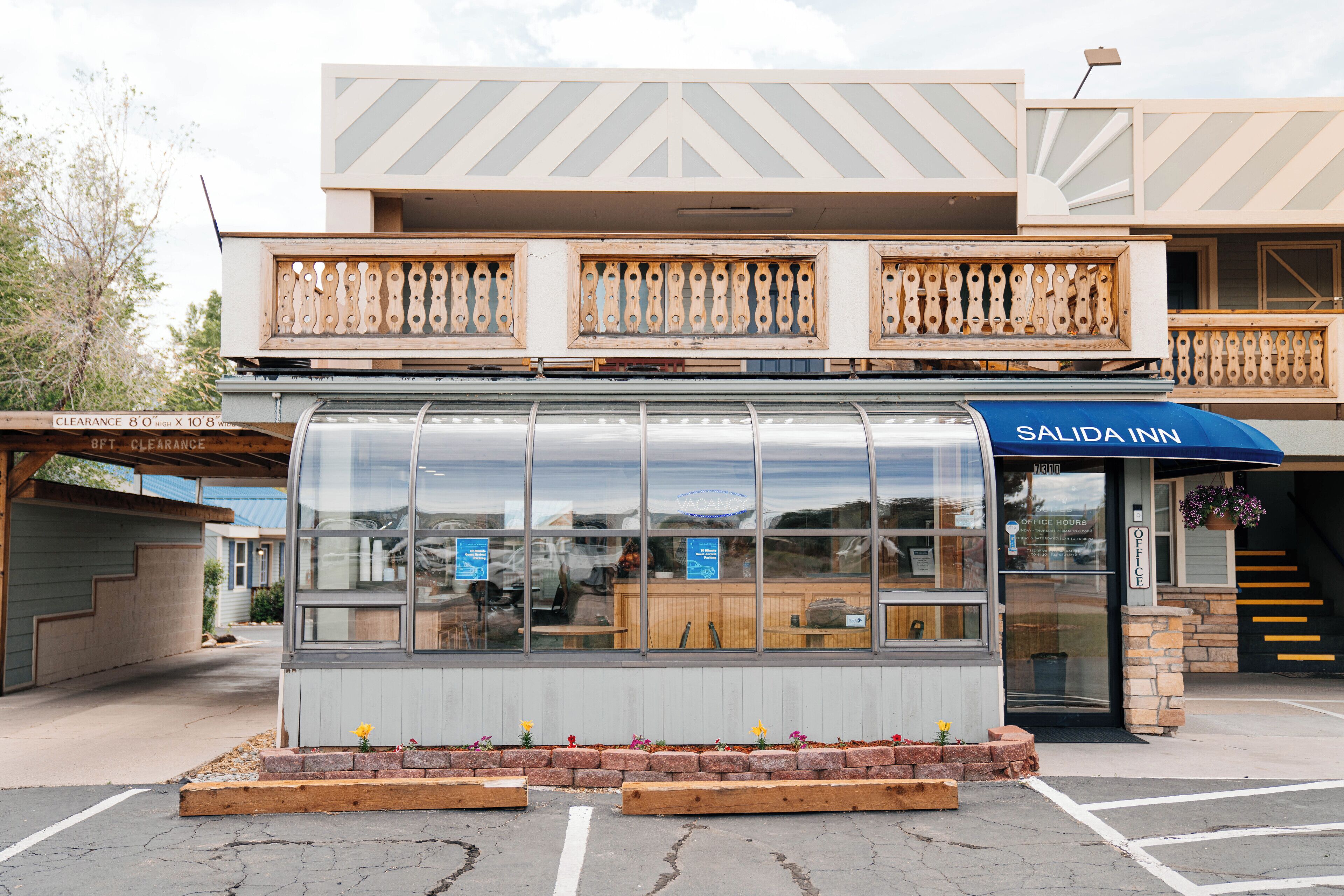 المنشأة من الخارج