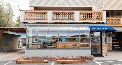 Salida Inn & Monarch Suites