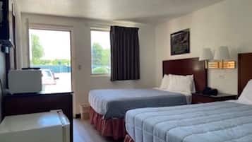 In-room safe, free WiFi, bed sheets