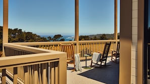 Terrace/patio - Hill House at Trailborn Mendocino (Mendocino)