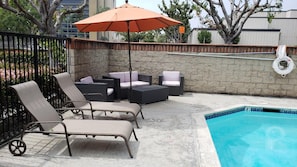 Outdoor pool, pool loungers