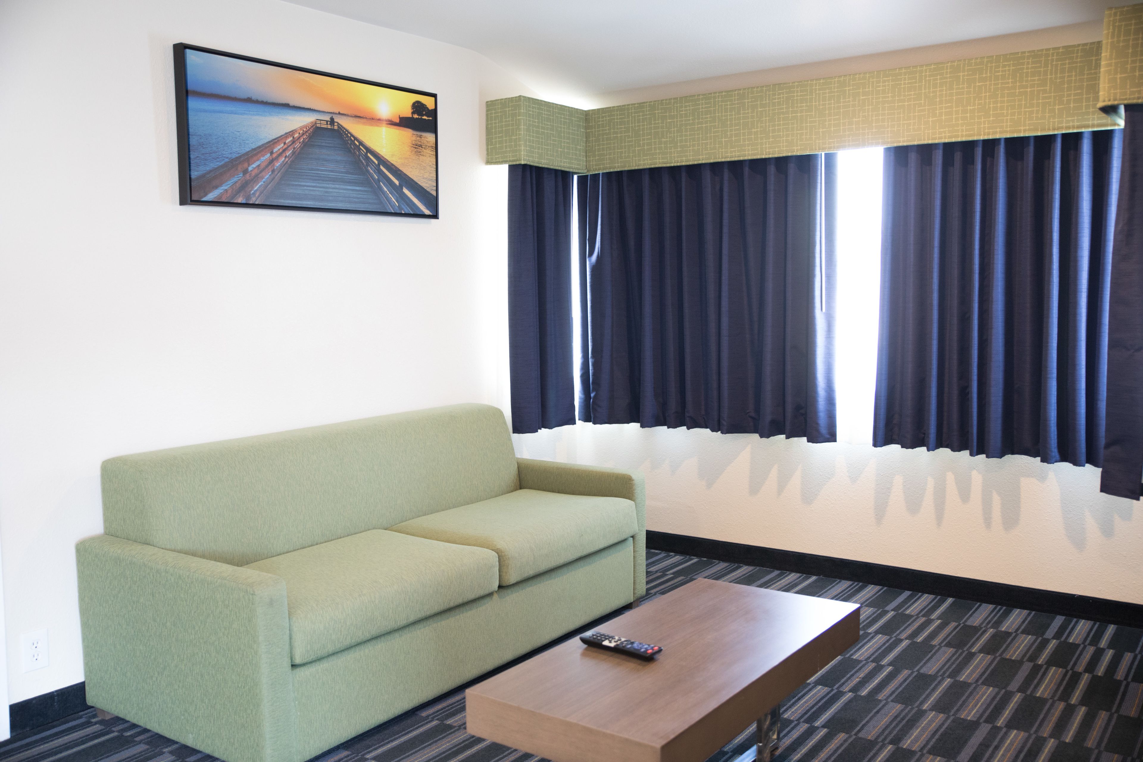 Photo - Days Inn by Wyndham Monterey Downtown
