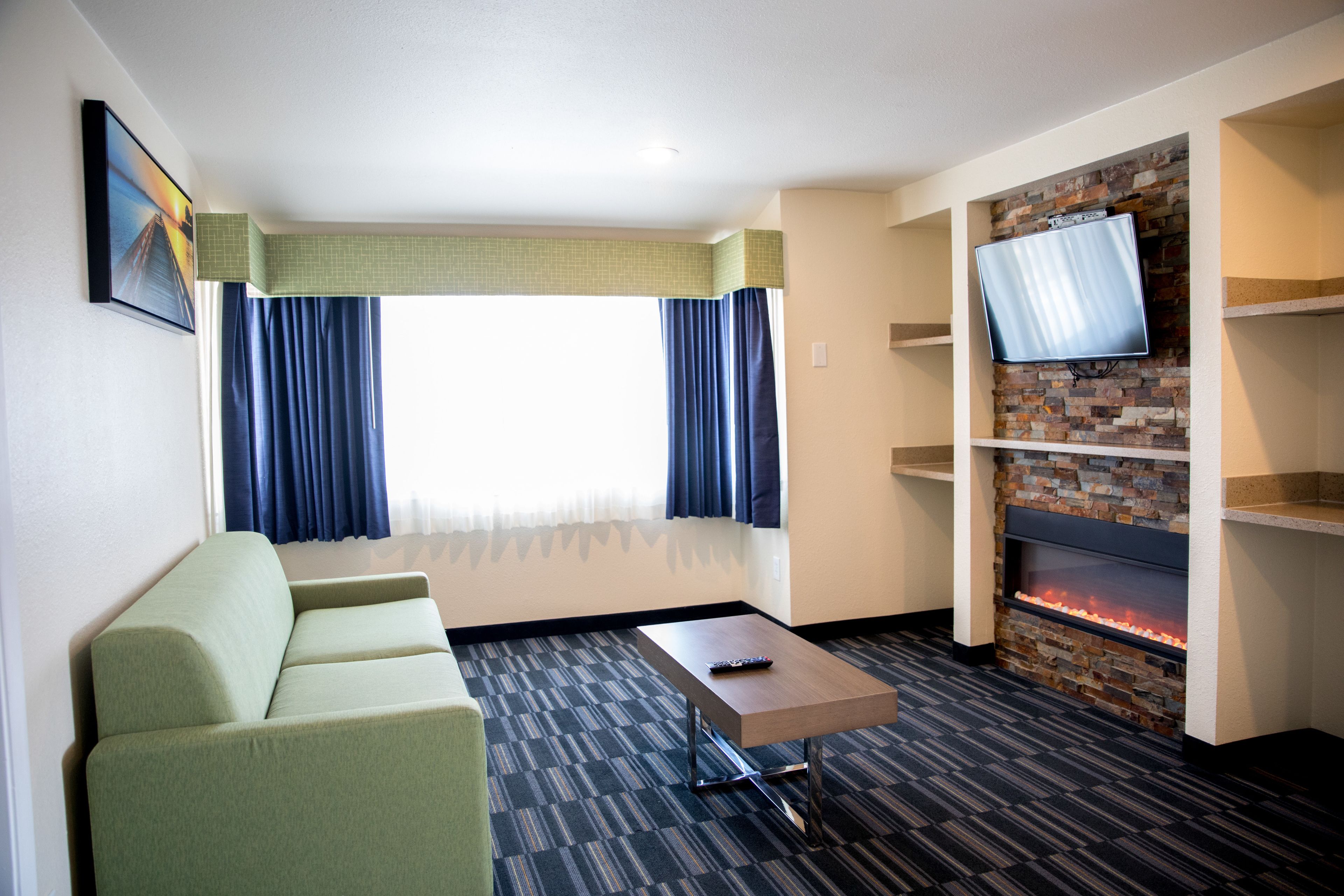 Photo - Days Inn by Wyndham Monterey Downtown