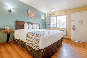 Premium bedding, pillowtop beds, desk, iron/ironing board