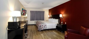 Holton Inn and Suites