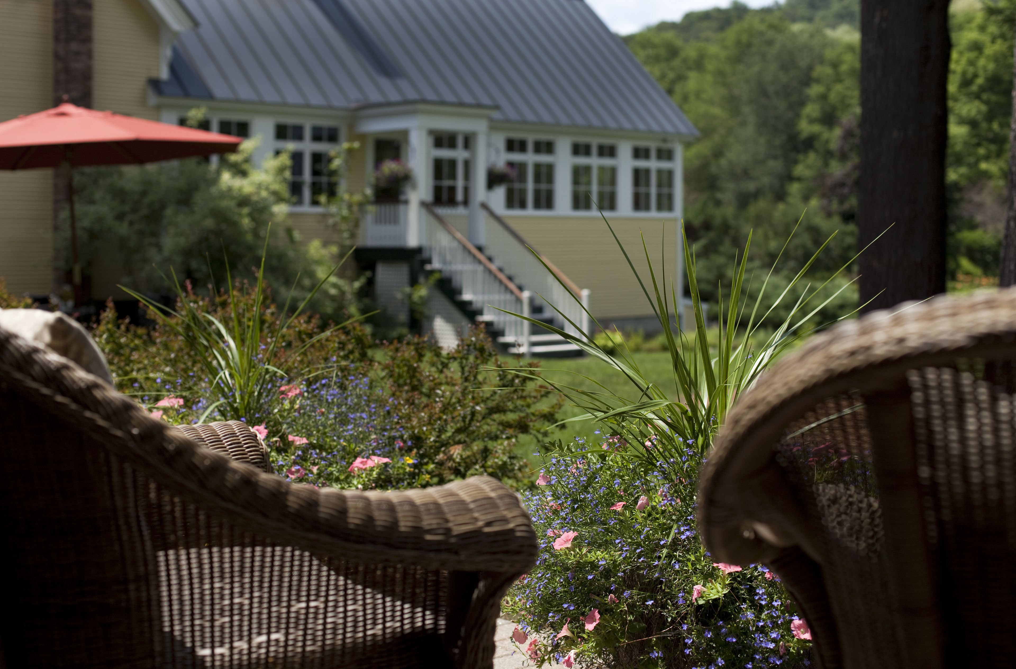 Superior Queen | Garden