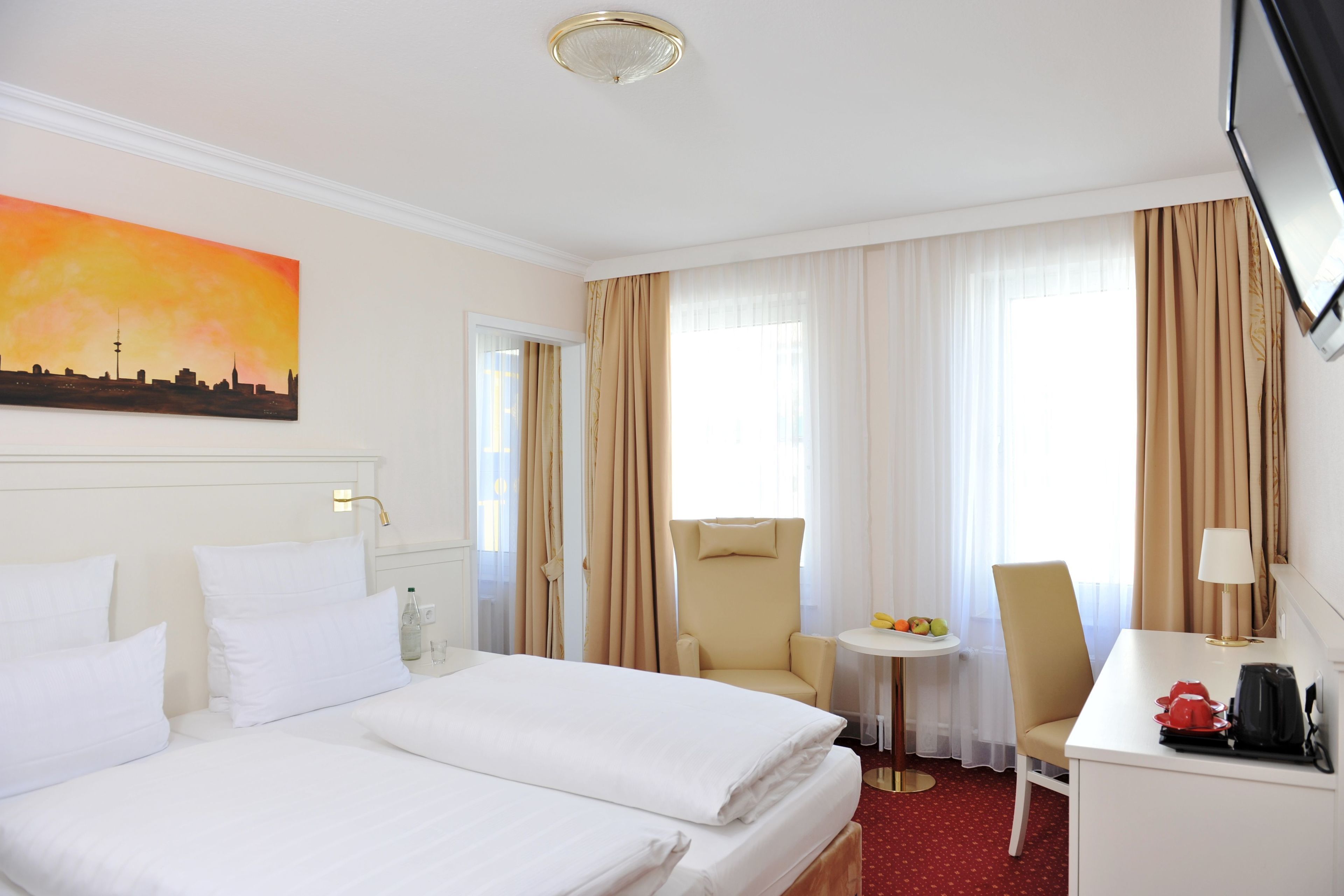 hypo-allergenic bedding, in-room safe, desk, iron/ironing board