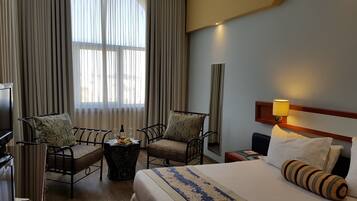 Deluxe Room | Premium bedding, in-room safe, desk, free WiFi