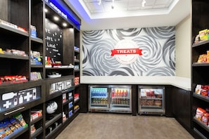 Snack bar - Hampton Inn & Suites Jacksonville / Orange Park (Orange Park)