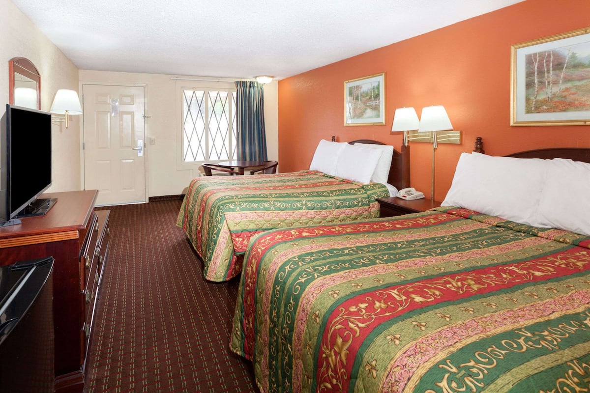 Room, 2 Double Beds, Non Smoking | Laptop workspace, iron/ironing board, cribs/infant beds, rollaway beds