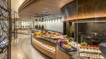 5 restaurants, breakfast, lunch, dinner served; Chinese cuisine