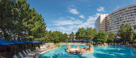 Indoor pool, seasonal outdoor pool