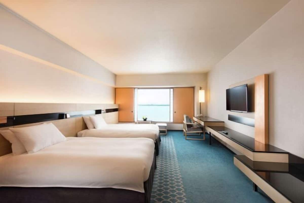 1 bedroom, in-room safe, desk, blackout drapes