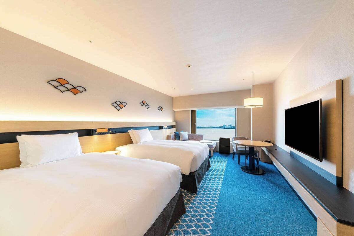 ห้องพัก (Executive Select, Ocean, Lounge Acces) | ตู้นิรภัยในห้องพัก, โต๊ะทำงาน, ผ้าม่านกันแสง, ห้องเก็บเสียง