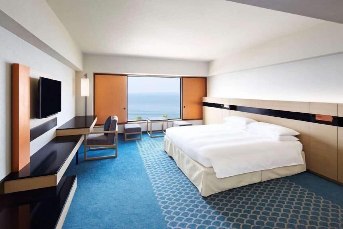 1 bedroom, in-room safe, desk, blackout drapes