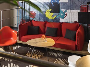 Bar (on property) - ibis Liège Centre Opéra (Liege)