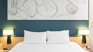 Doppia Standard, 1 letto matrimoniale | Biancheria da letto di alta qualità, una scrivania, postazione laptop