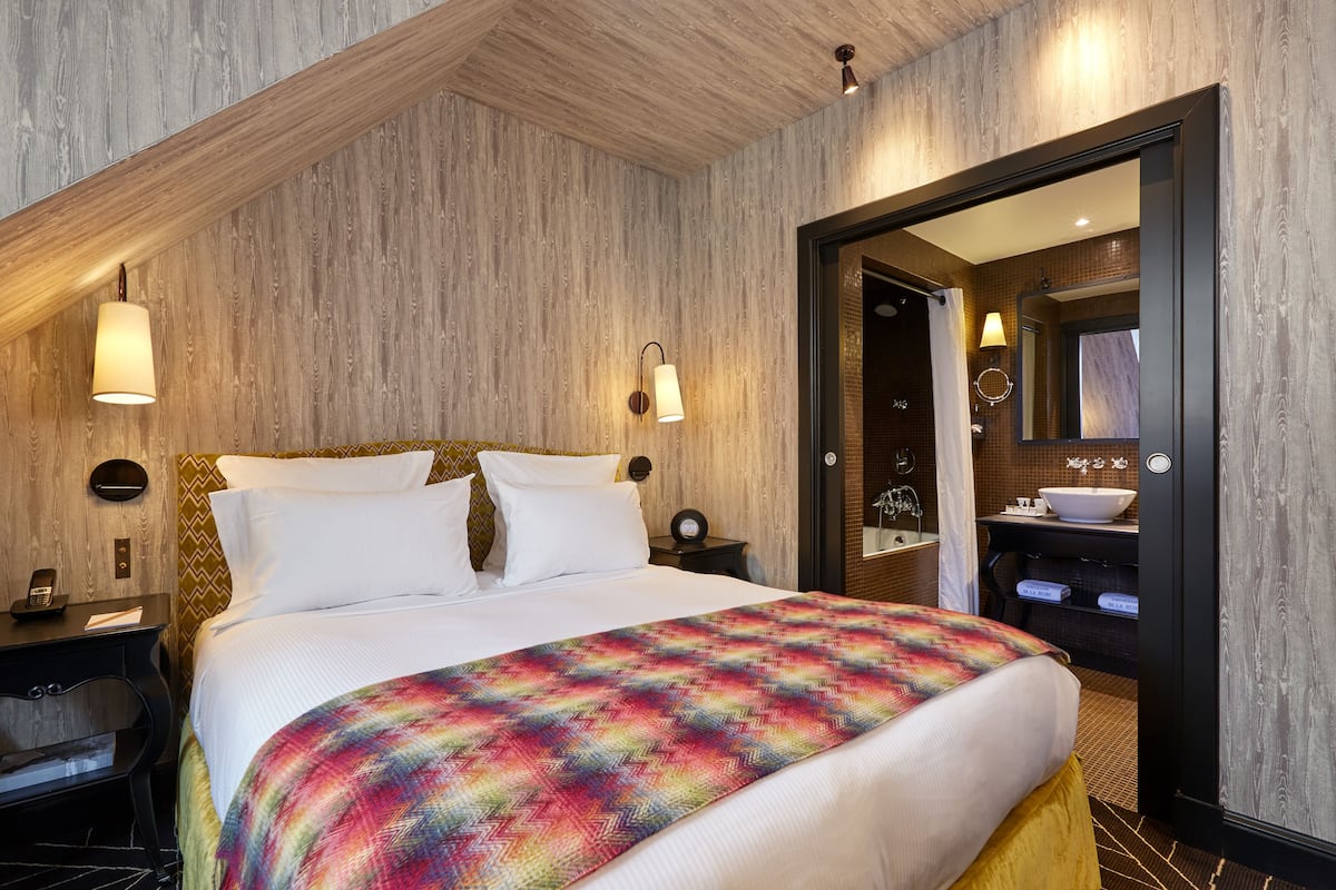 2 bedrooms, free minibar, in-room safe, individually decorated