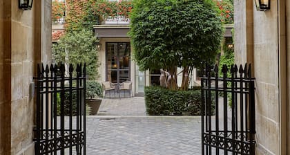 Pavillon de la Reine & Spa, Place des Vosges