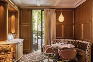 Breakfast, lunch, dinner served; French cuisine, garden views