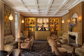 Lounge - Pavillon de la Reine & Spa, Place des Vosges (Paris)
