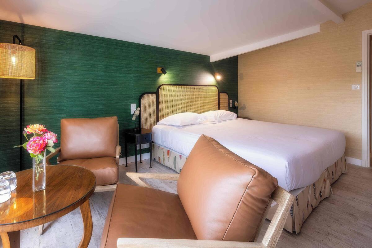 Premium bedding, minibar, in-room safe, individually decorated