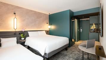 1 chambre, literie de qualité supérieure, surmatelas, minibar