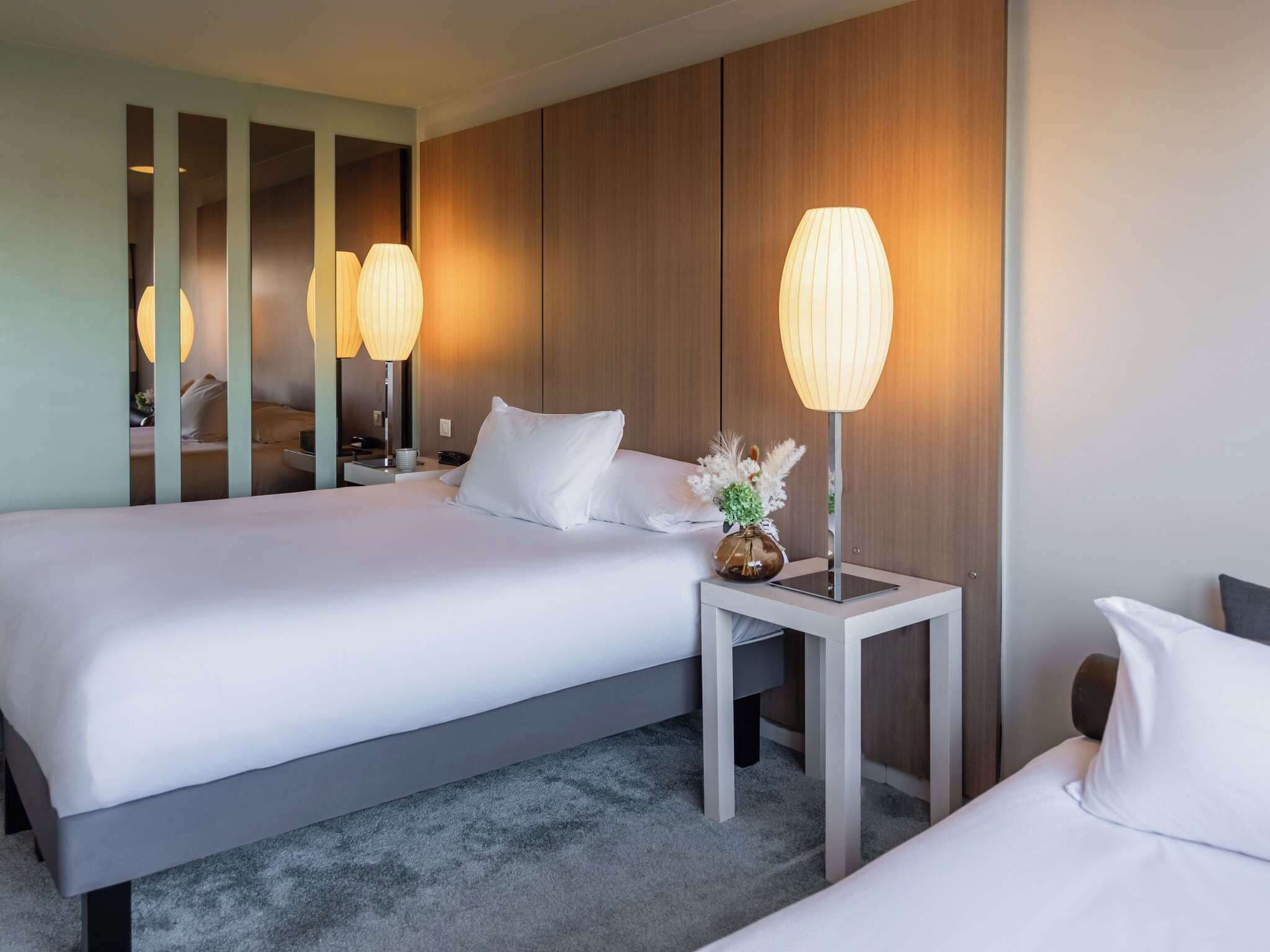 Deluxe Room, 1 Double Bed, Lake View | Premium bedding, desk, soundproofing, iron/ironing board