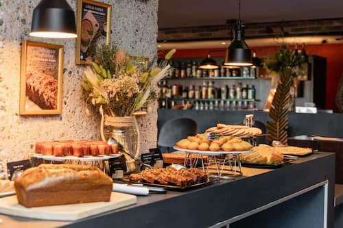Päivittäinen buffetaamiainen maksusta