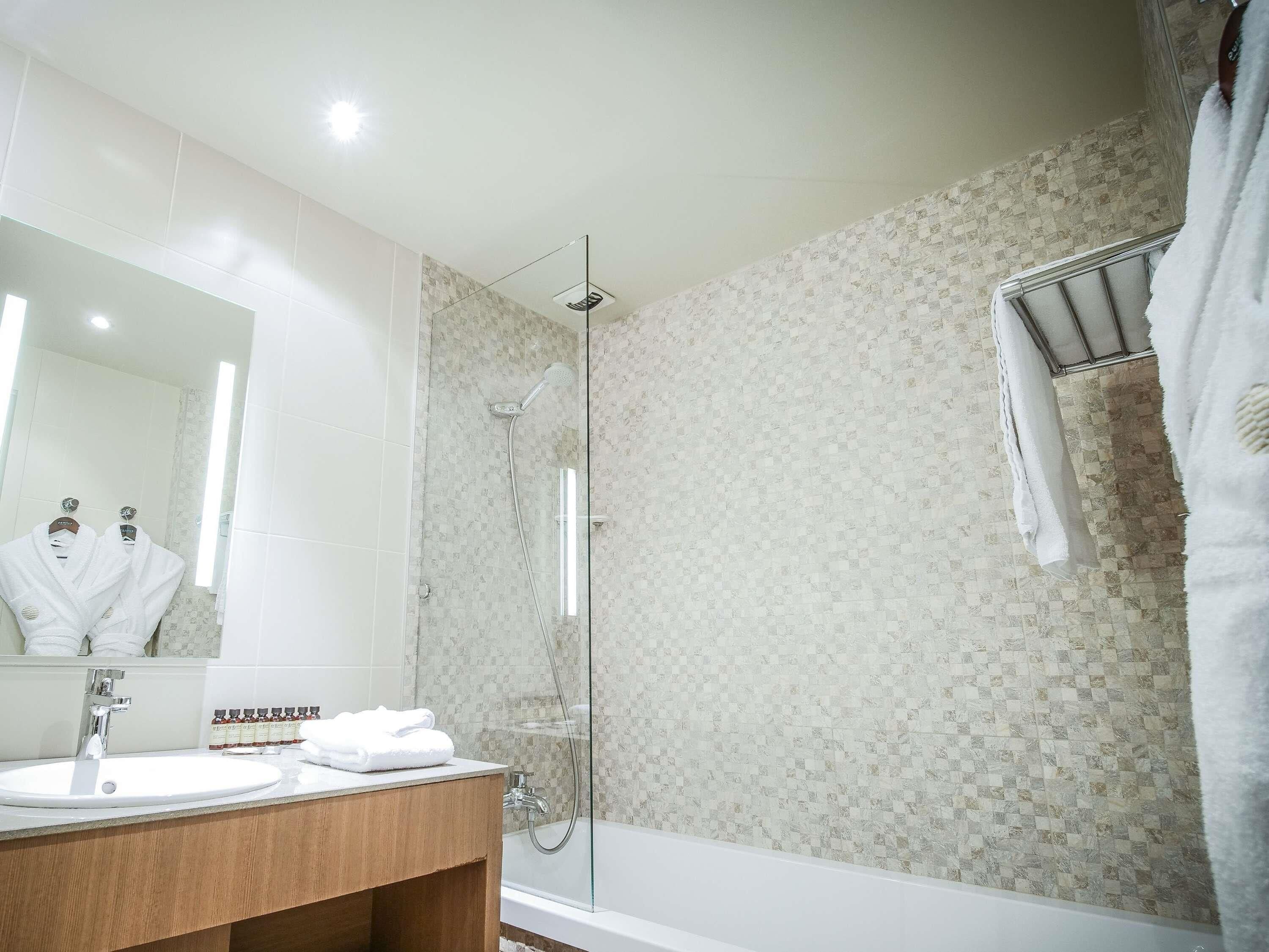 Premium bedding, desk, soundproofing, iron/ironing board