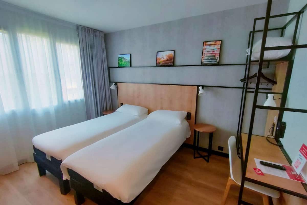 Standard Room, 2 Twin Beds | Desk, blackout drapes, soundproofing, iron/ironing board