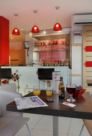 Bar (en la propiedad)