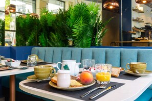 Daily buffet breakfast for a fee - Best Western Mulhouse Salvator Centre (Mulhouse)