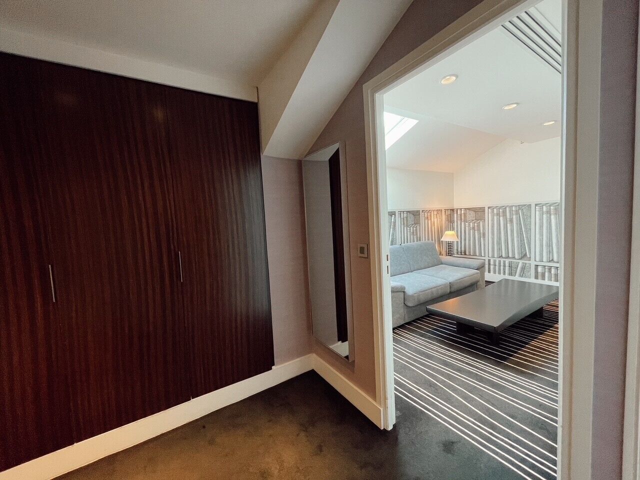 suite | premium bedding, free minibar items, in-room safe