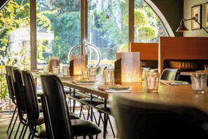 Cafe - Maison Pic (Valence)