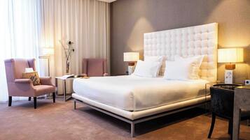 Suite | Literie de qualité supérieure, mini-bar avec articles gratuits