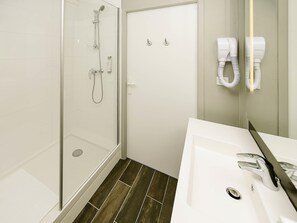 Escritorio, tabla de planchar con plancha y cunas gratuitas 