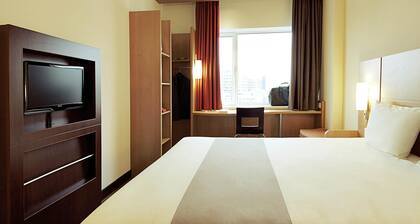 ibis Lyon Est Beynost A42
