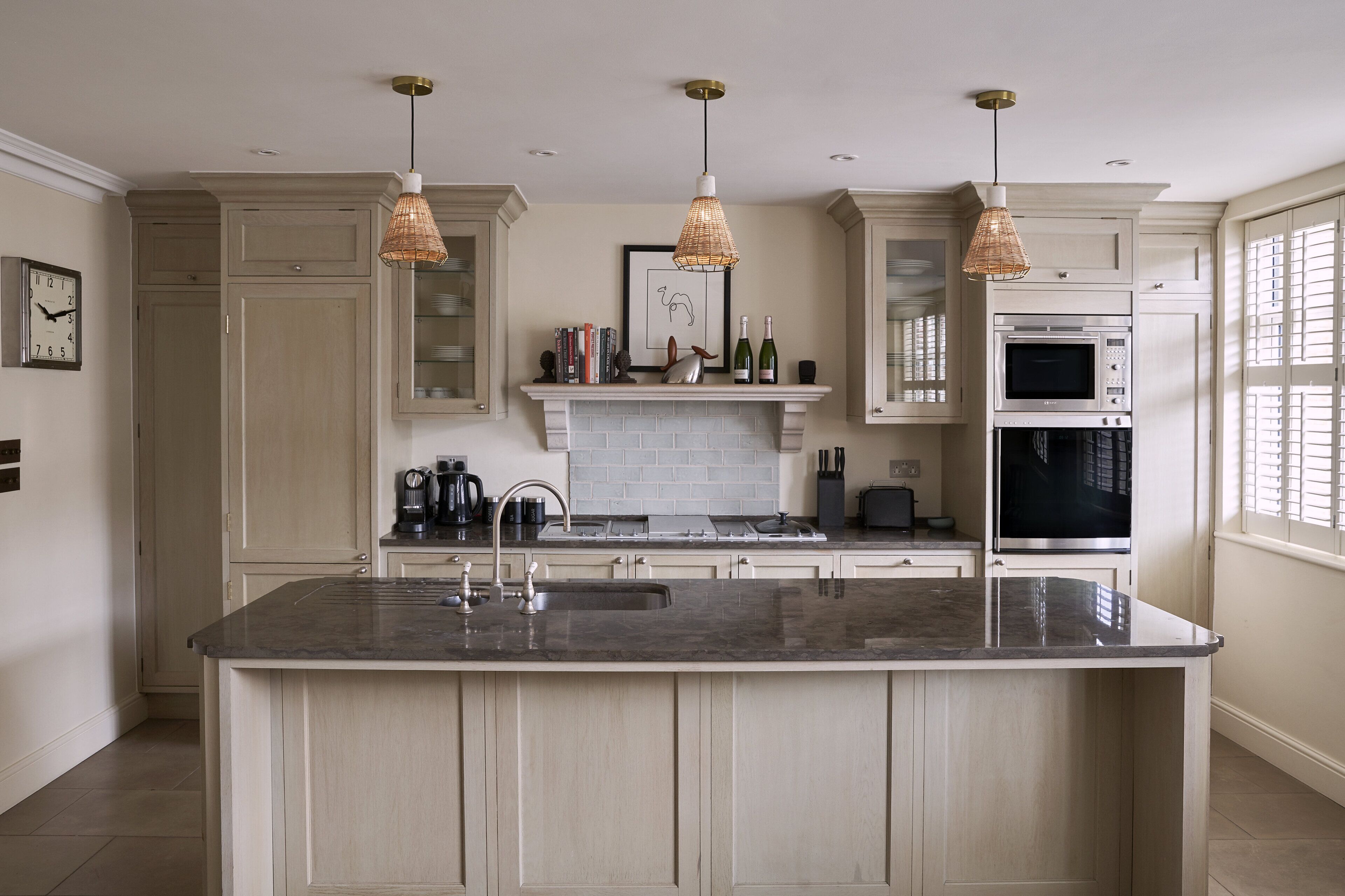 three bedroom apartment | room amenity