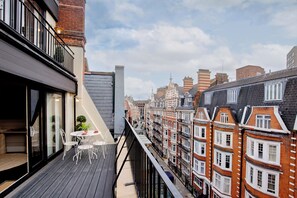 Three Bedroom Apartment | Balcony view - The Capital Hotel, Apartments & Townhouse - Small Luxury Hotels of The World (London)