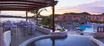 Los Angeles Locos - All Inclusive