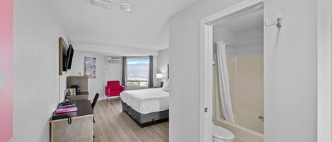 Deluxe Single Room, 1 King Bed