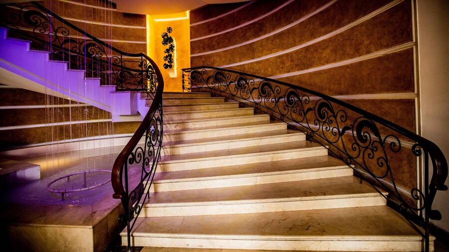 Hotel Dann Carlton Cali