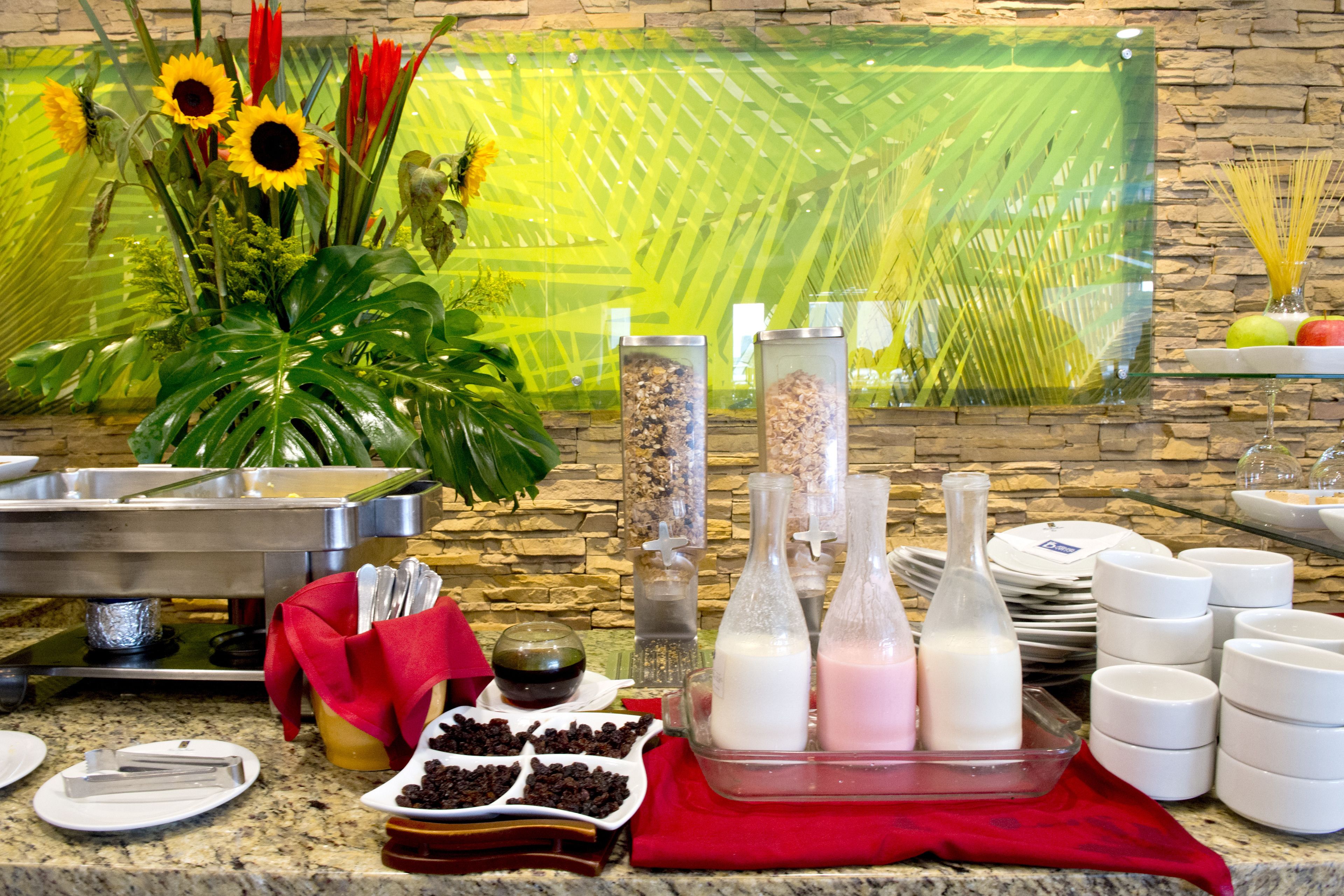 free daily self-service breakfast