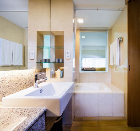 Village Hotel Changi by Far East Hospitality - Image 29