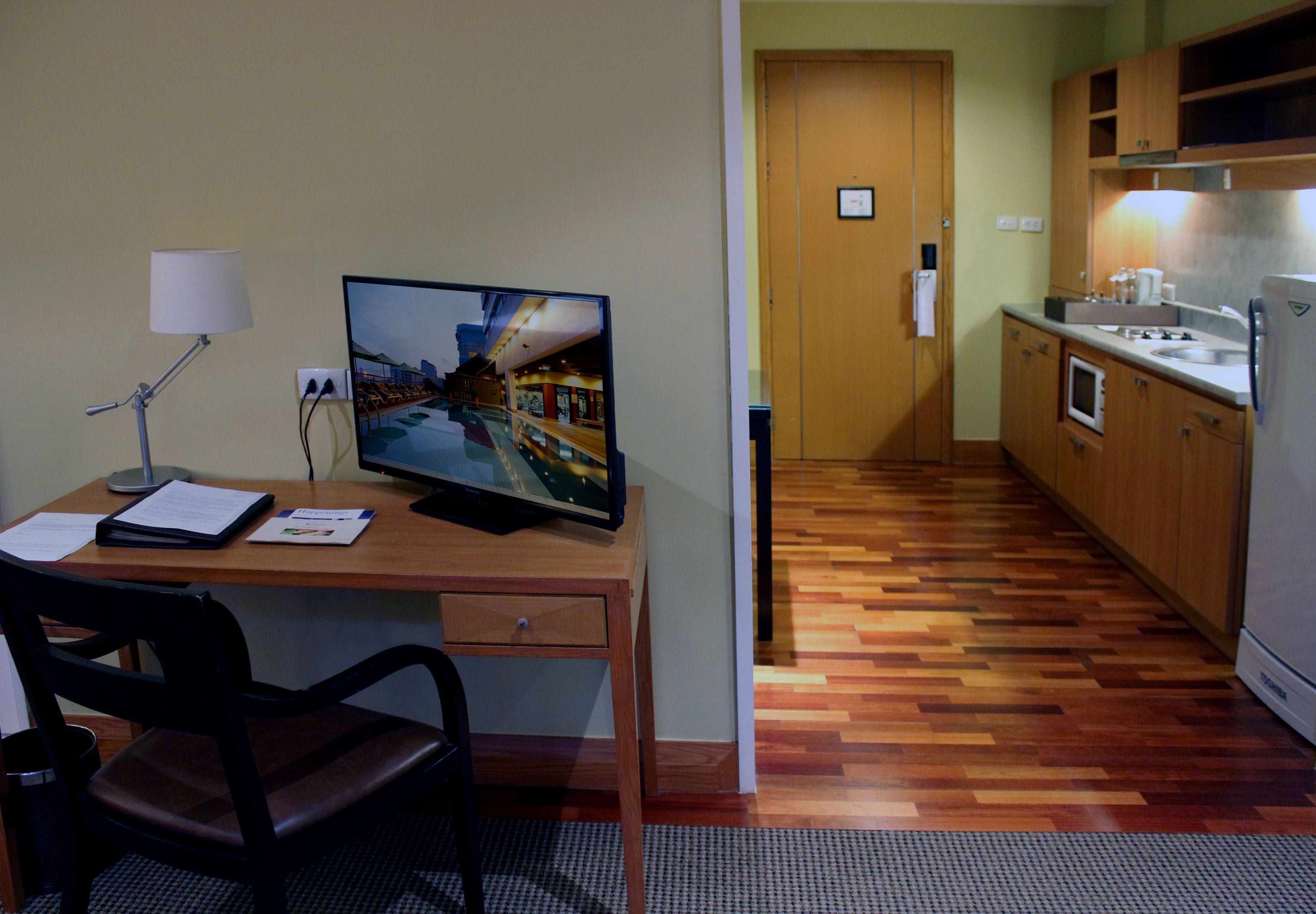 coffee/tea maker, electric kettle