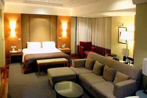 Minibar, in-room safe, desk, blackout drapes
