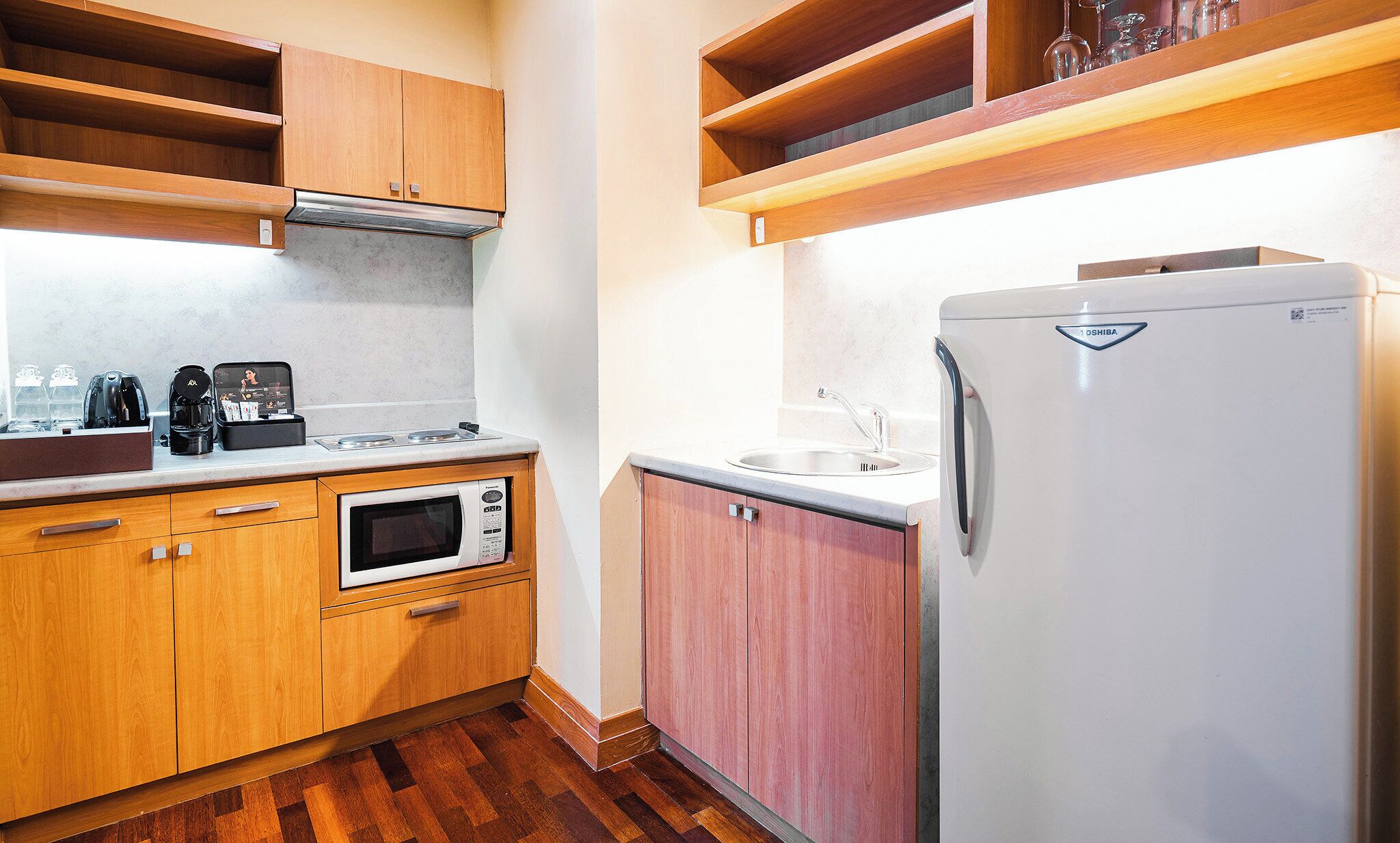 room, 1 bedroom (residence, king) | 1 bedroom, minibar, in-room safe, desk