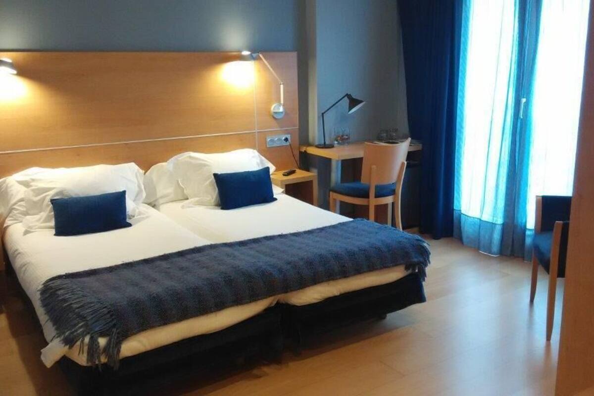 1 bedroom, premium bedding, down duvets, in-room safe